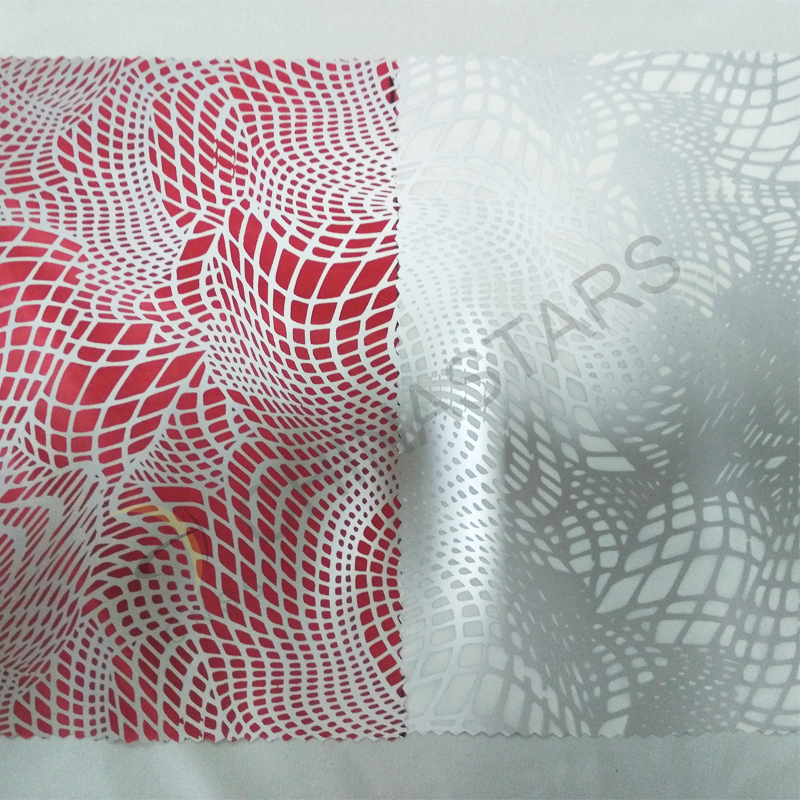 Reflective printing fabric with curve pattern 